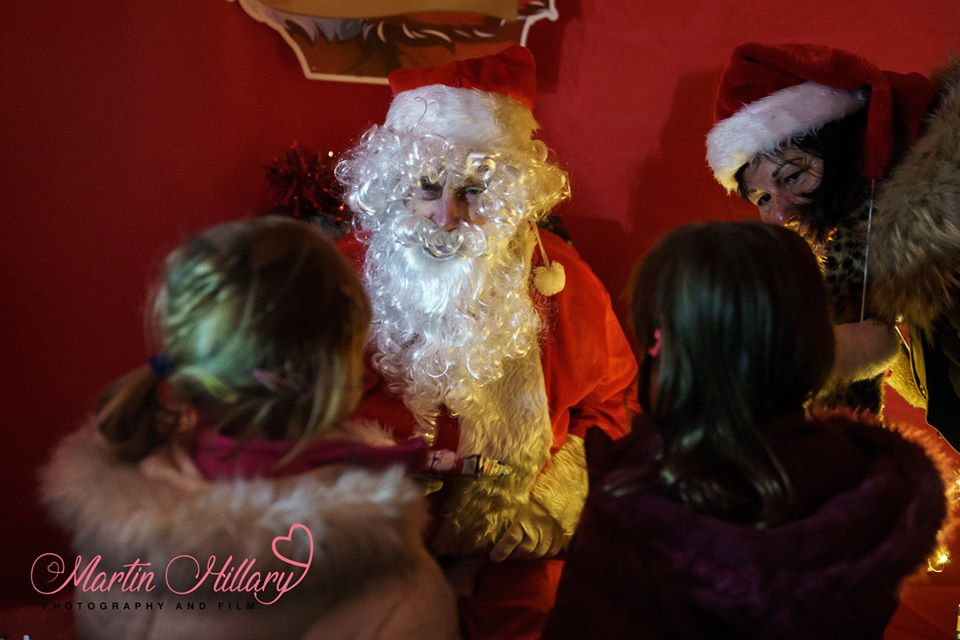 Santa meets the children of Gateforth
